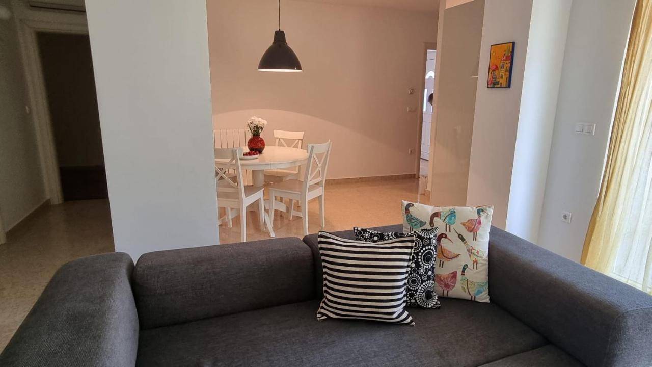 Casa Emma With Pool Appartement Poreč Buitenkant foto